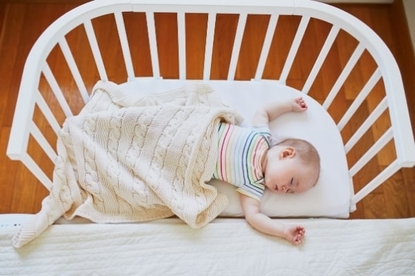 Baby Co Sleeper Crib That Attaches To Bed